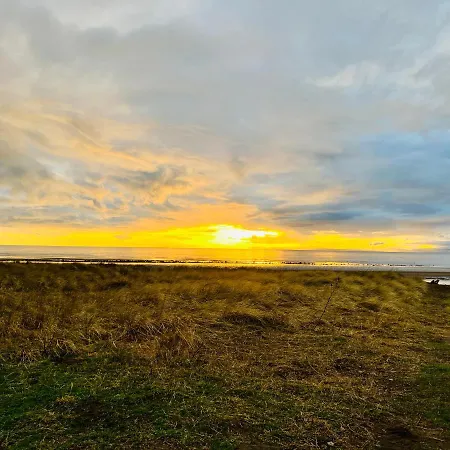 Sunset House On The * Maryport