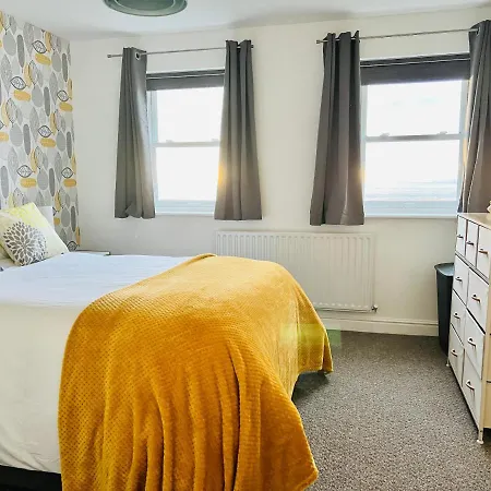 Sunset House On The Holiday home